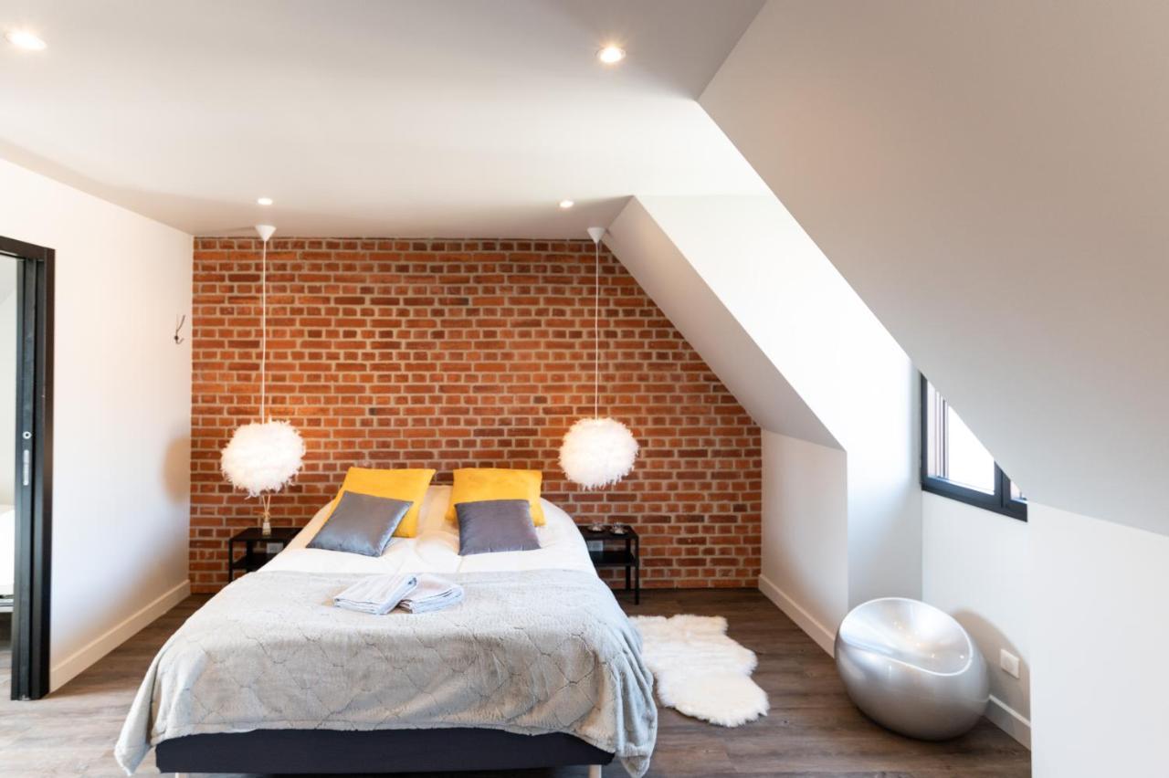 Au Coeur Du Village Saint-Aubin  Экстерьер фото