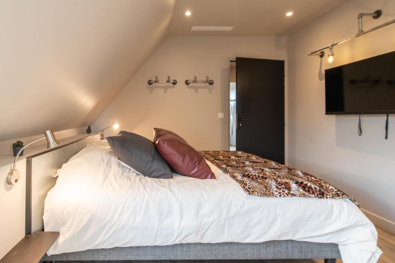 Au Coeur Du Village Saint-Aubin  Экстерьер фото