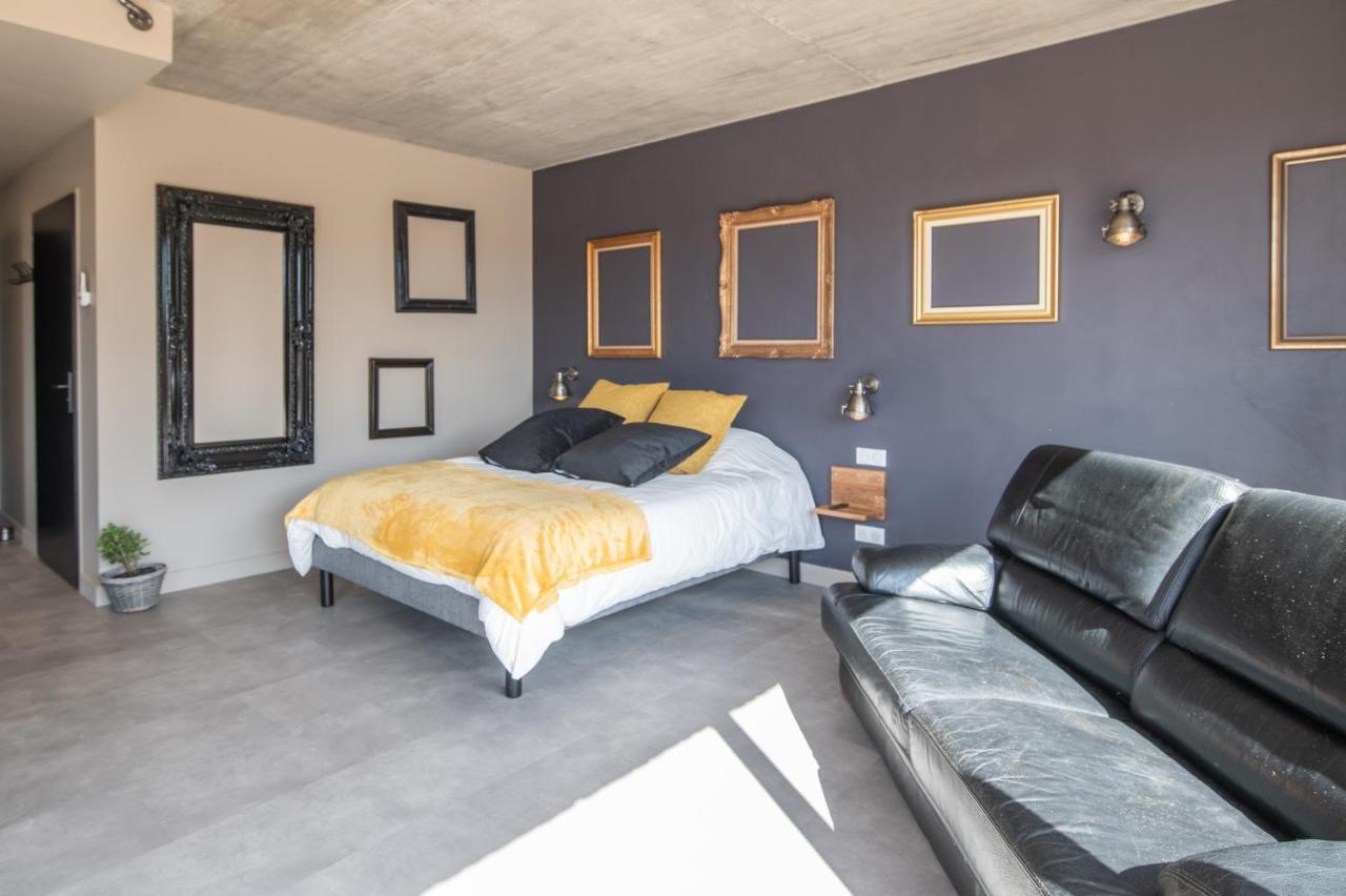 Au Coeur Du Village Saint-Aubin  Экстерьер фото